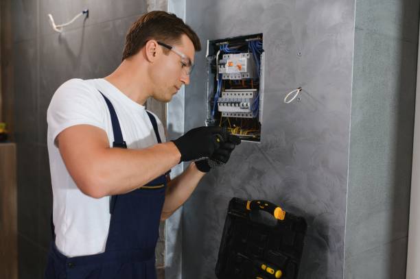 Best Electrical Outlet Repair  in Capitol Heights, MD